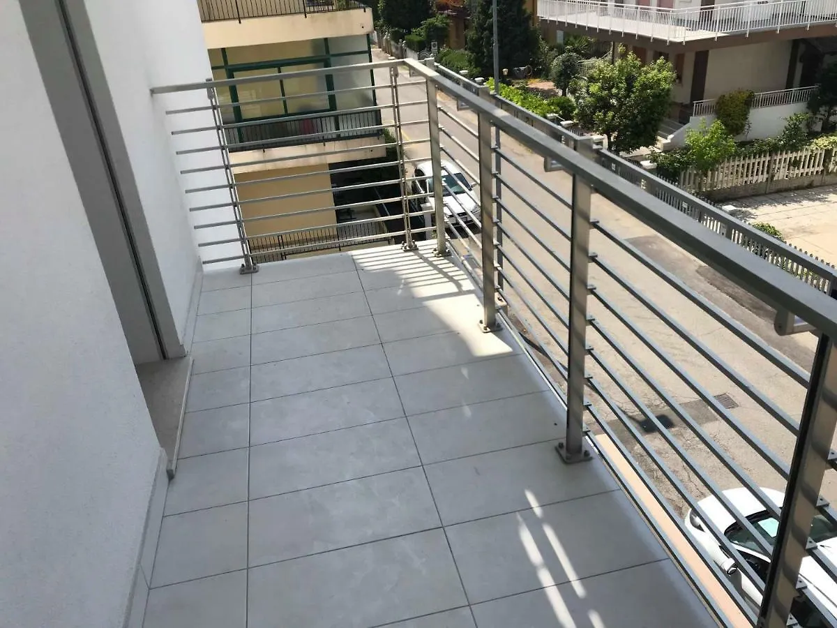 Nuovissimo - 150 Metri Dal Mare - Piazza Marina Hotel Lido di Jesolo Italia