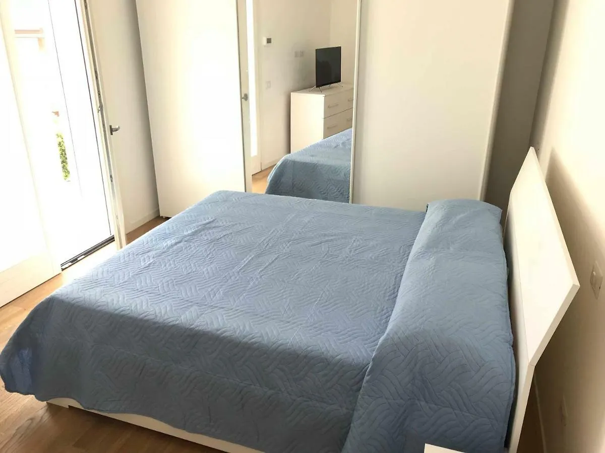Nuovissimo - 150 Metri Dal Mare - Piazza Marina Hotel Lido di Jesolo 0*,  Italia